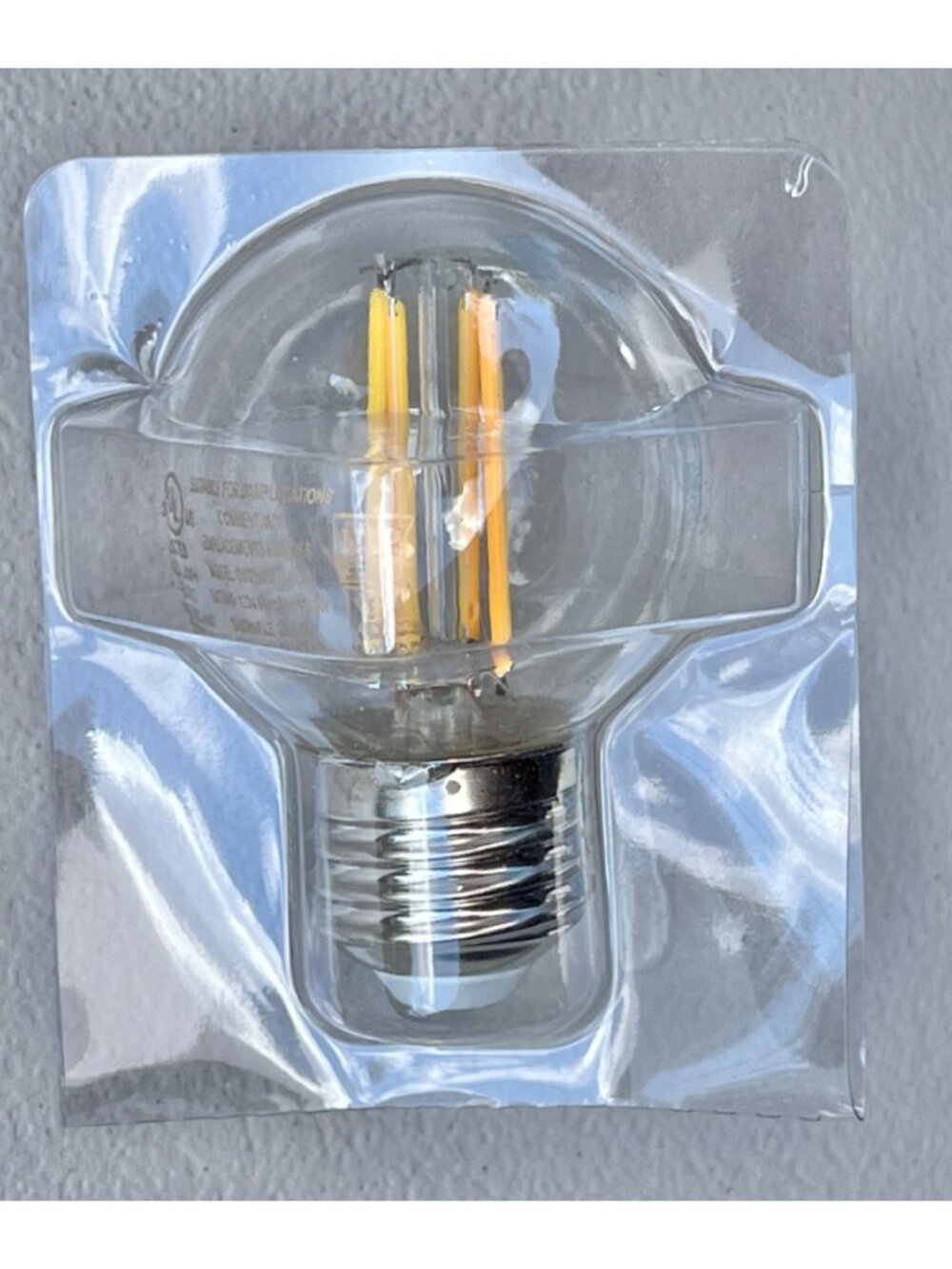Tesler LED G16.5 Filament Bulb 60W Replacement 5.5W Standard Base 2700K Dims - Picture 7 of 10